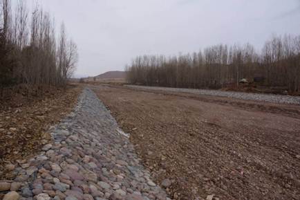 说明: 铅丝石笼护岸1